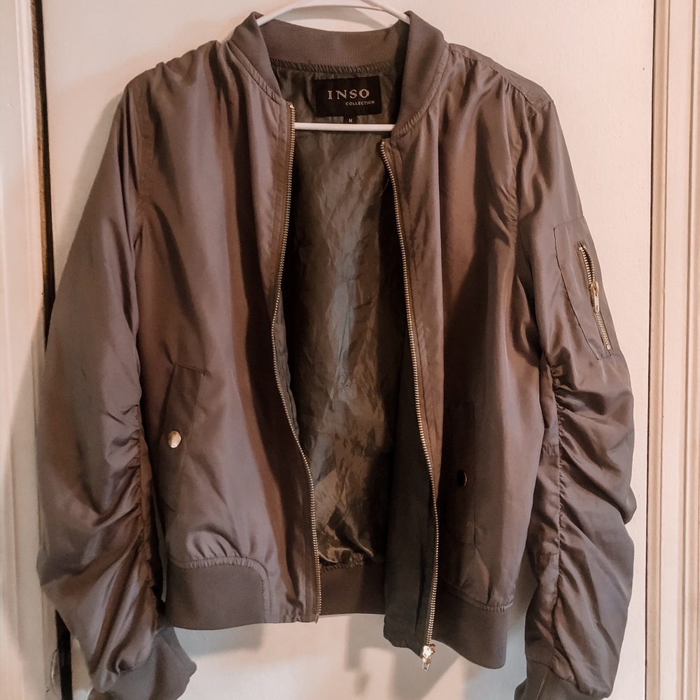 Lightweight jacket